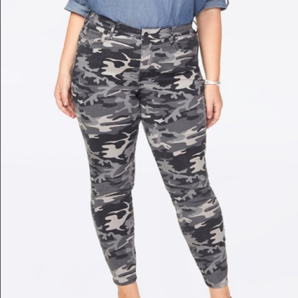 NYDJ Ami Skinny Jeans in Grey Camo